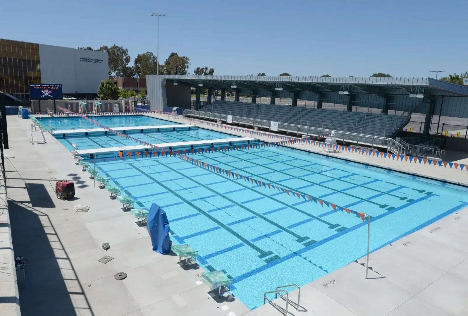 Swimming pool training camps LA 