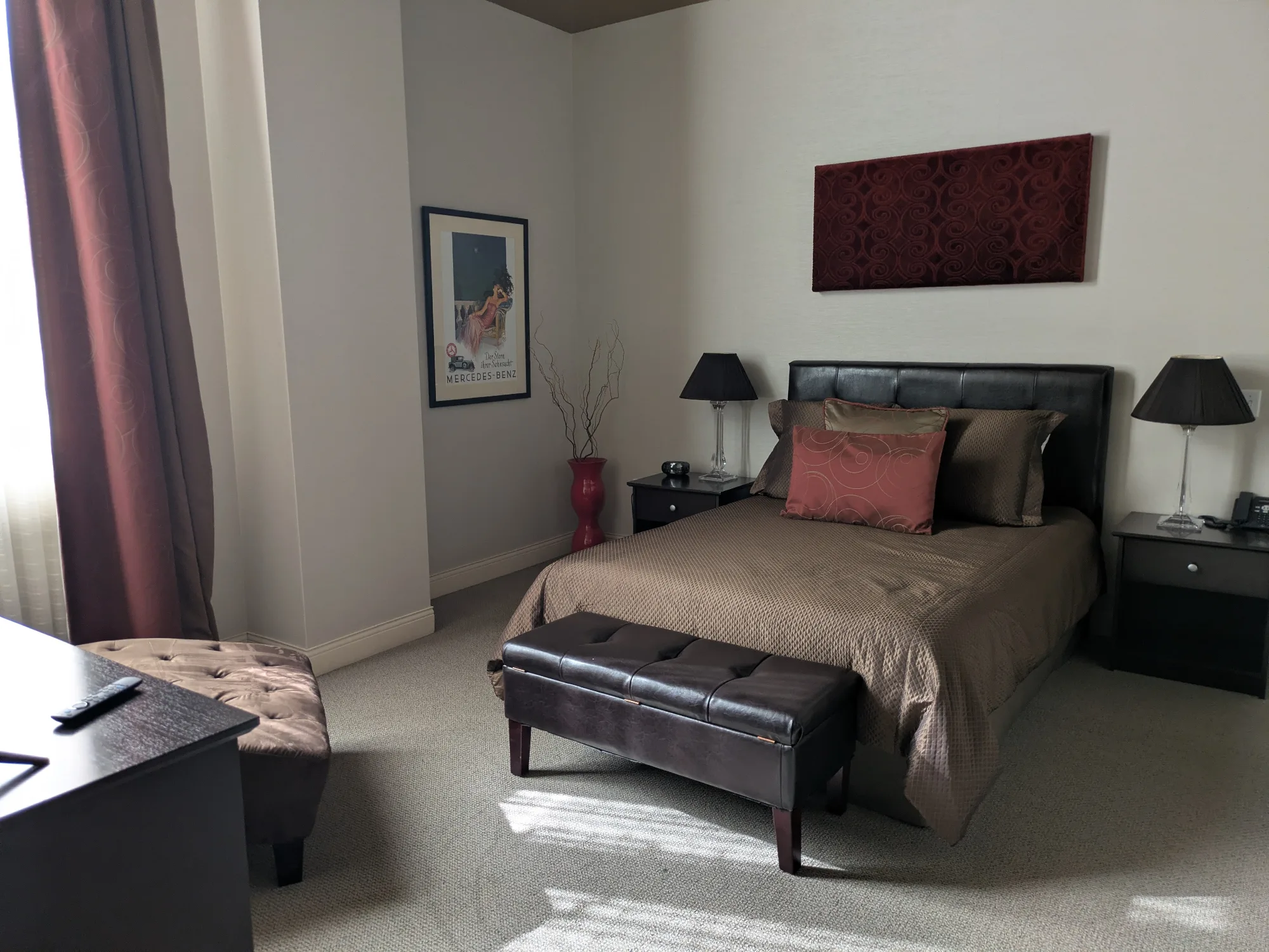 suite for a VIP 2.jpg
